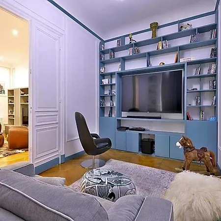 Magnificent Flat - Near Trocadacro Hotel 3*